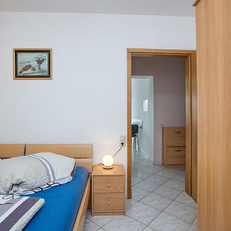 Apartments With A Parking Space Vodice - 6178 Szoba fotó
