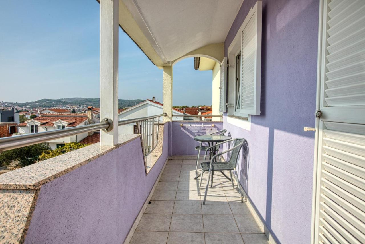 Apartments With A Parking Space Vodice - 6178 Kültér fotó