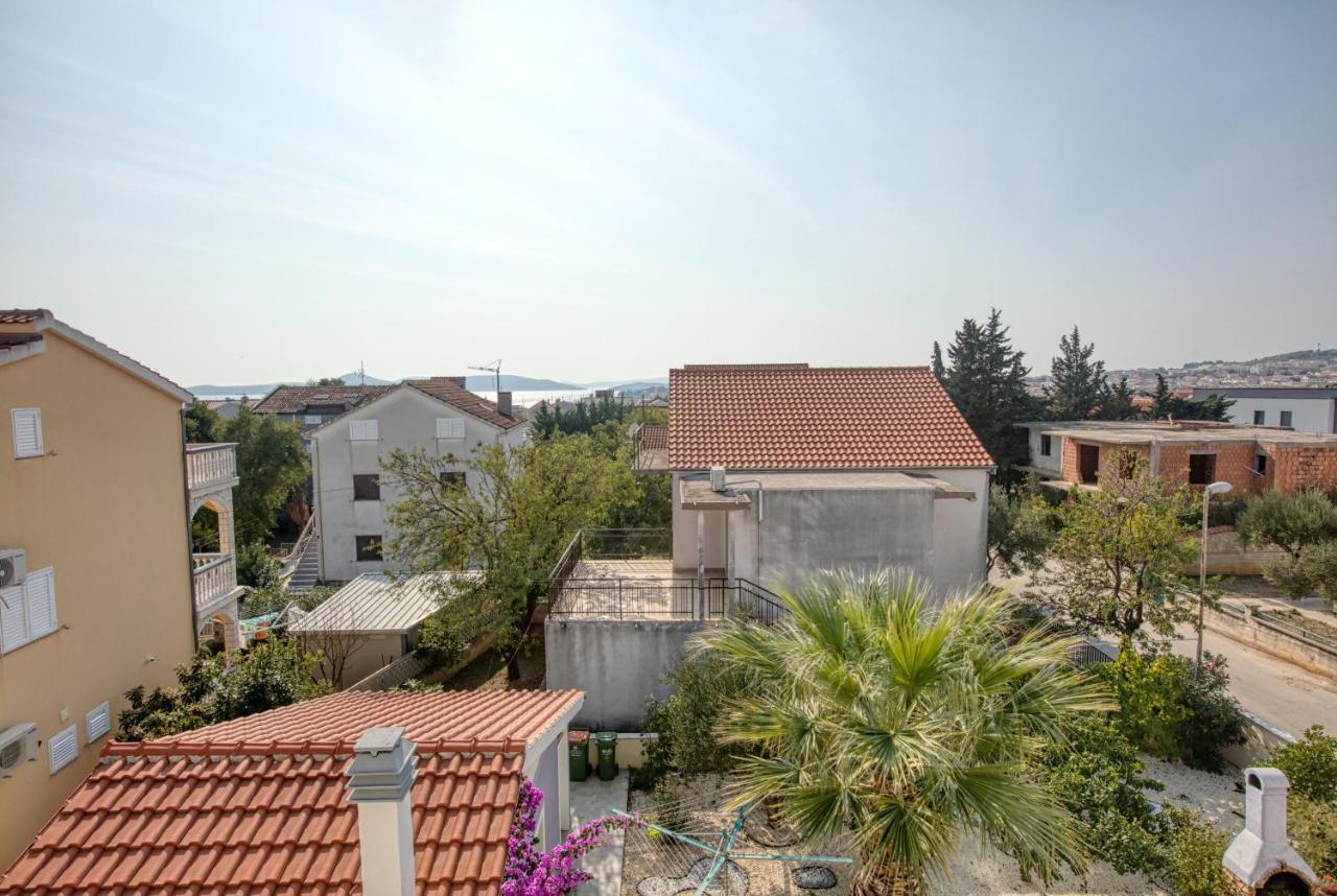 Apartments With A Parking Space Vodice - 6178 Kültér fotó